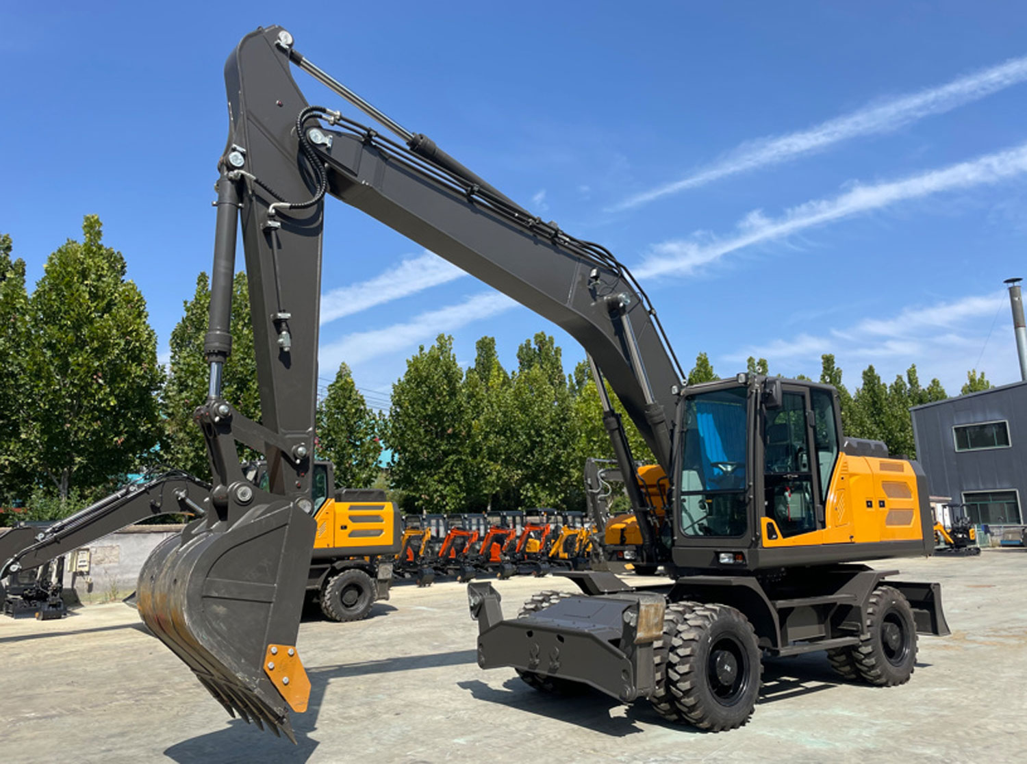 PW180 Колесный экскаватор