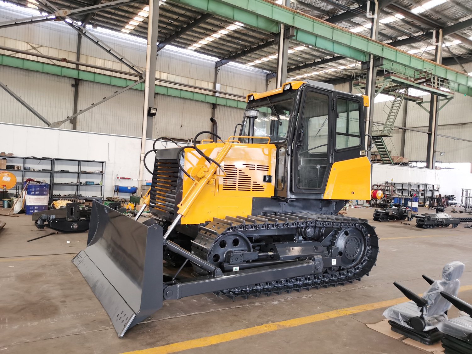 SD10 Маленький бульдозер
