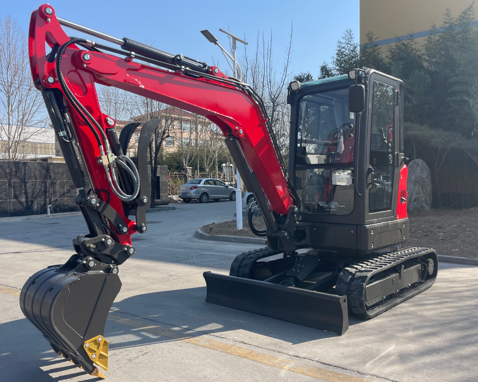 Экскаватор Kubota мощностью 25 л.с.